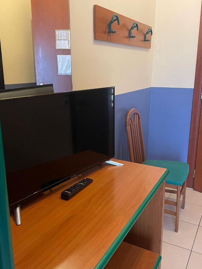 Hotel Arda Fiorenzuola ฟิโอเร็นซัวลา ดาร์ดา ภายนอก รูปภาพ